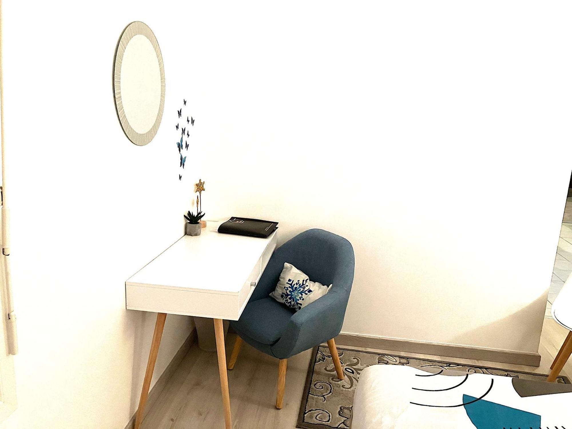 Snowqueen Hotel Apartment Paris-Disney Chelles  Extérieur photo