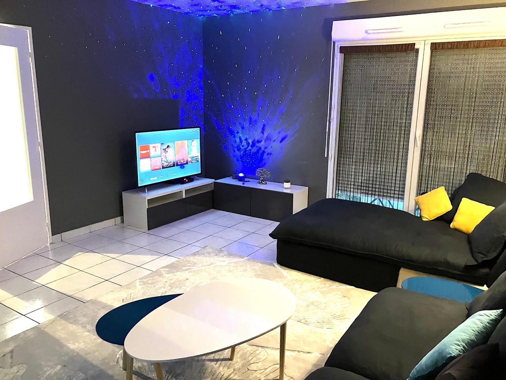 Snowqueen Hotel Apartment Paris-Disney Chelles  Extérieur photo