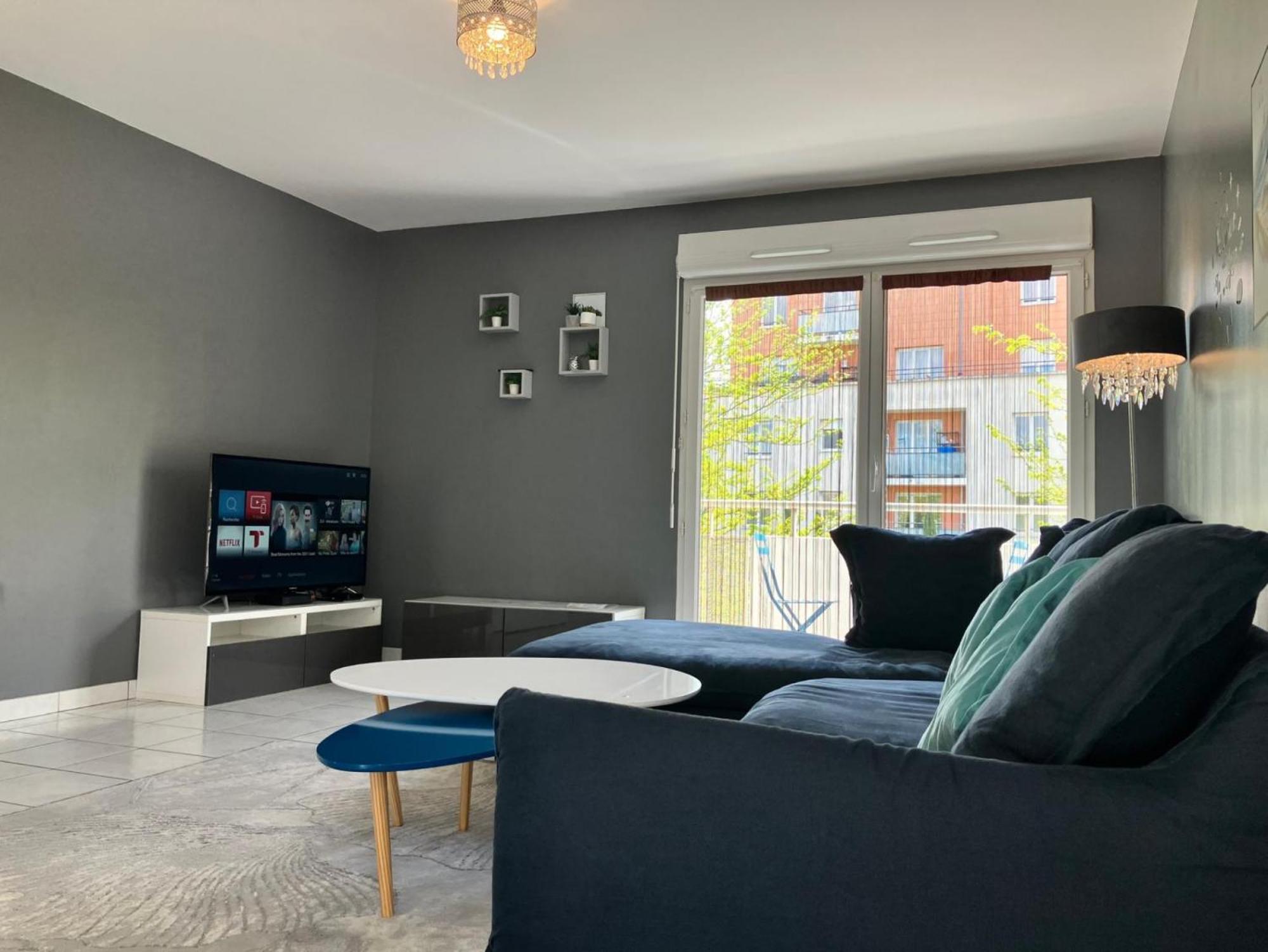 Snowqueen Hotel Apartment Paris-Disney Chelles  Extérieur photo