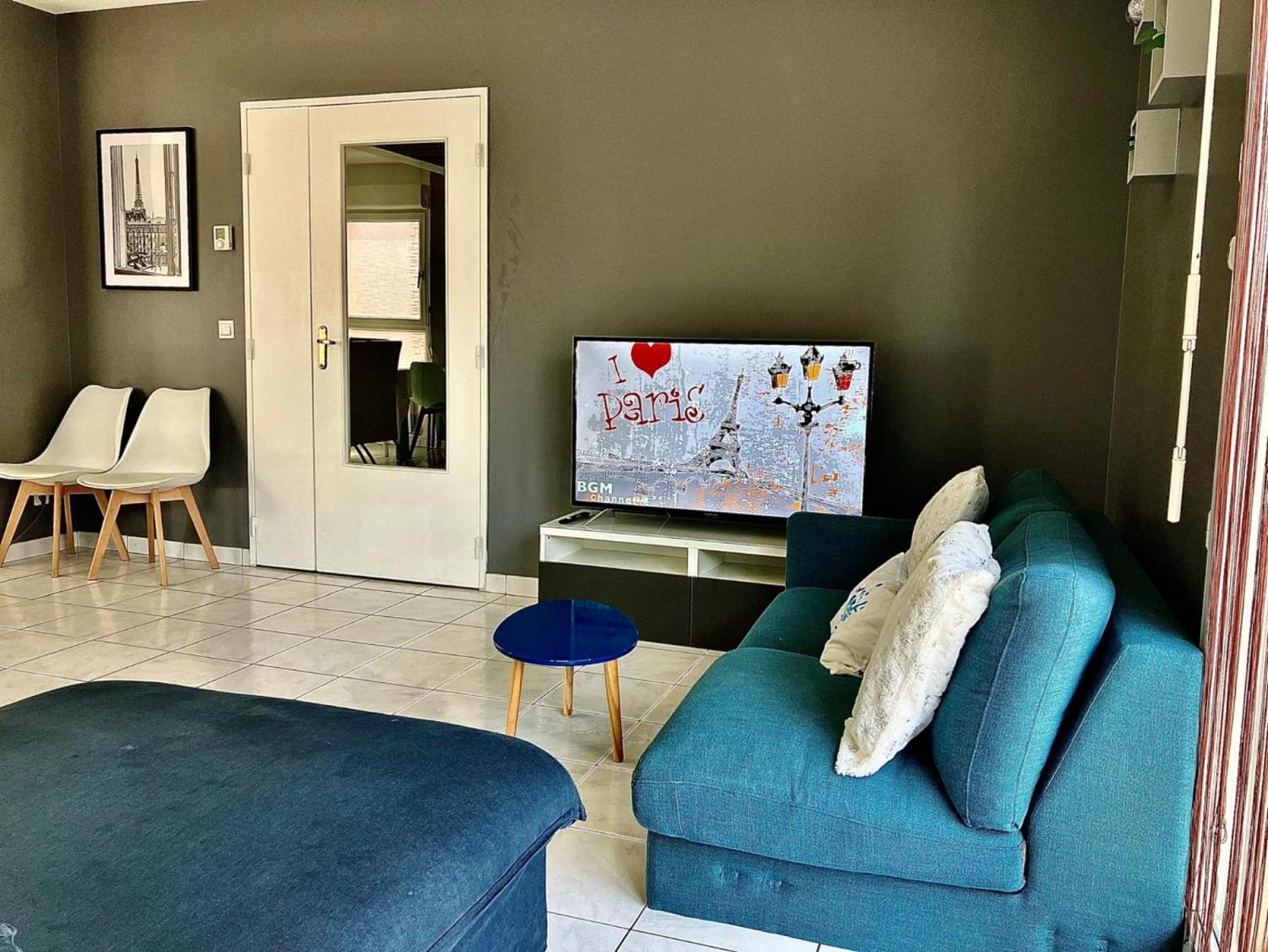 Snowqueen Hotel Apartment Paris-Disney Chelles  Extérieur photo