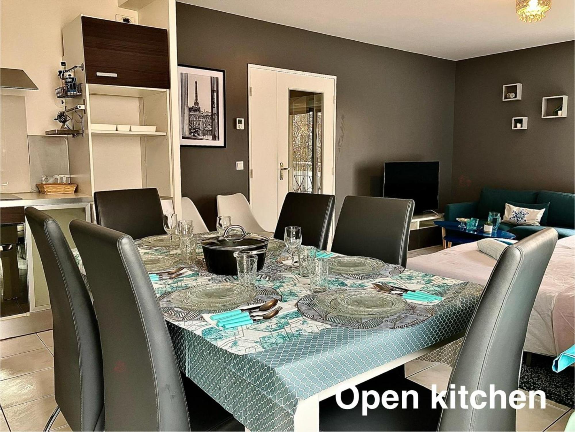Snowqueen Hotel Apartment Paris-Disney Chelles  Extérieur photo