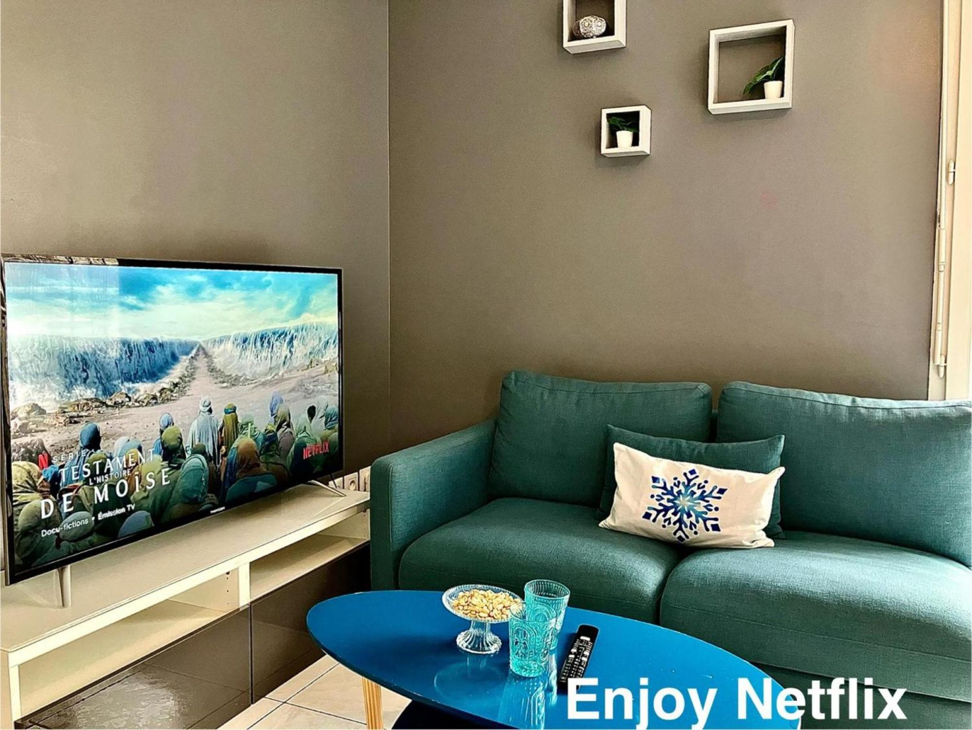Snowqueen Hotel Apartment Paris-Disney Chelles  Extérieur photo